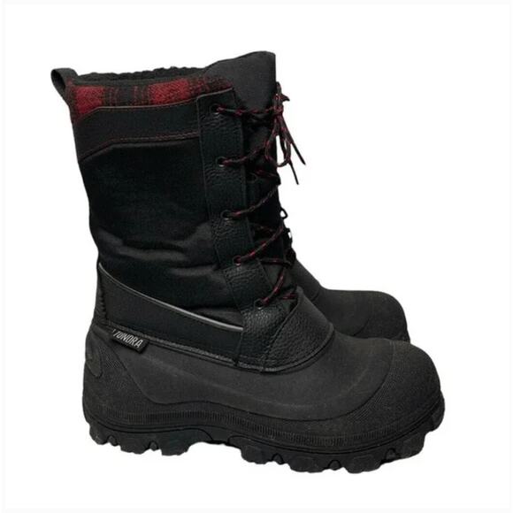 Tundra Mens Kisco Snow Boots 11 Black Red NWT Buffalo Plaid Waterproof Snow